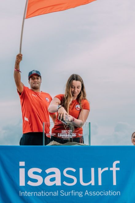 Team Chile inicia su participación en el Mundial de Longboard de El Salvador